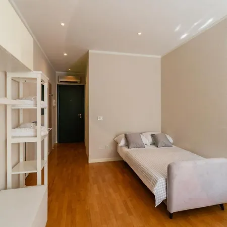 Sweet Lungolago Garibaldi Appartement