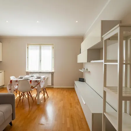 Appartamento Sweet Lungolago Garibaldi *